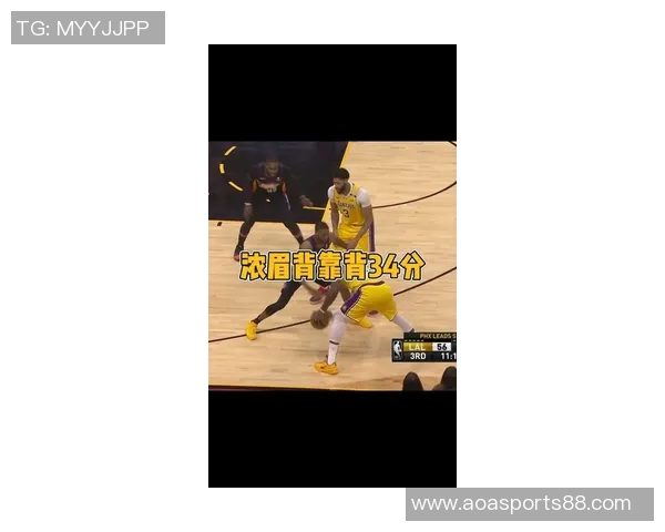 浓眉因双侧跟腱劳损在场边沉思队友们纷纷表现出担忧神情