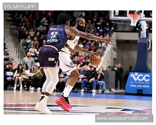 卢谈球队连胜:哈登与小卡的发挥至关重要我们正朝着正确的方向迈进 卢谈球队连胜:哈登与小卡的发挥至关重要我们正朝着正确的方向迈进