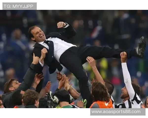 阿涅利现场观战米兰比赛阿莱格里赛后邀其共进晚餐