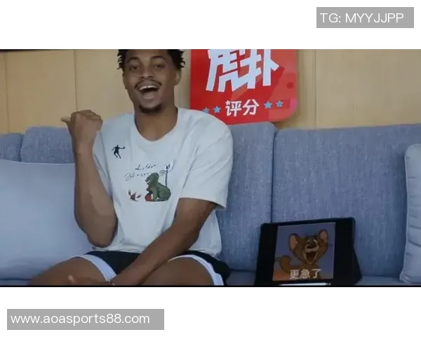 米奇称赞队内人才众多文班是基石凯尔登则是球队灵魂所在